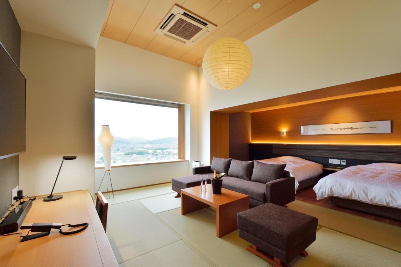 The Chelsea Breath Hotel Takamacu Kültér fotó